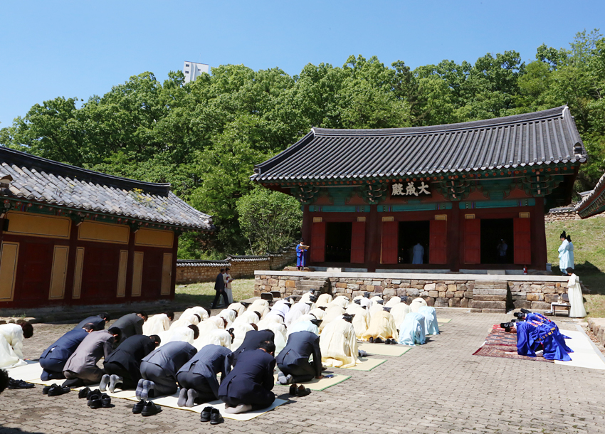 칠곡향교 대성전 관련이미지