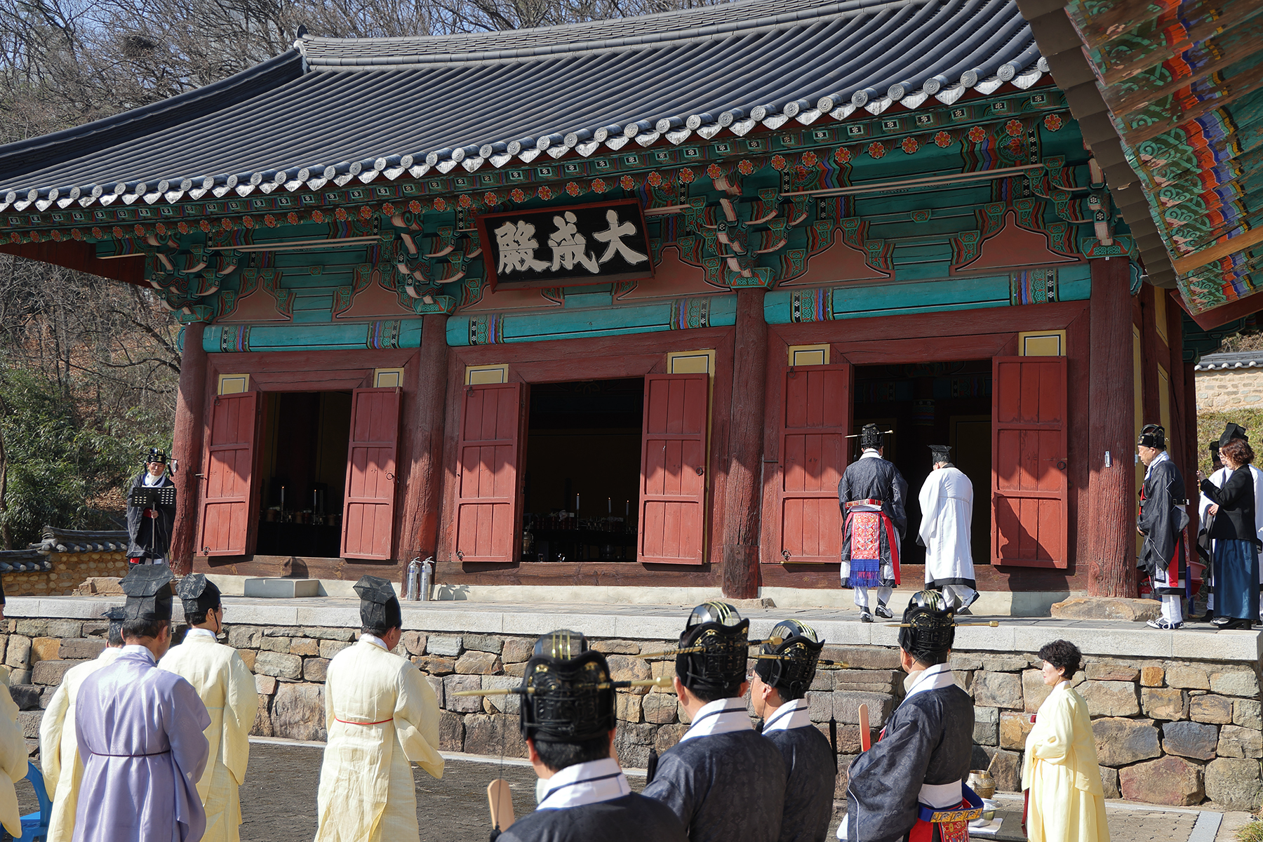 25.3.9-칠곡향교 춘기 석전대제 봉행 행사 (39)